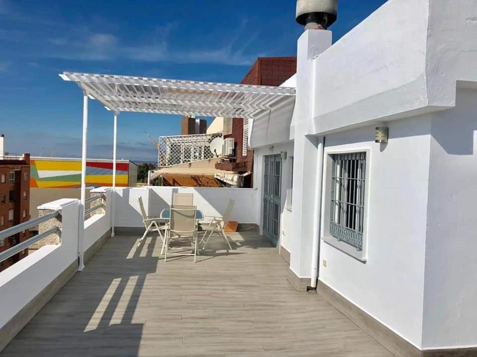 Apartament Luxury Attics Avenida Italia Parking Incluido Huelva Zewnętrze zdjęcie